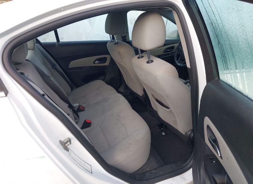 Photo 8 of 2015 Chevrolet Cruze 1LT AUTO (VIN 1G1PC5SBXF7179254)