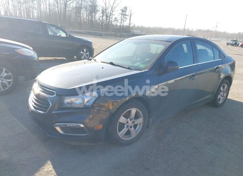 Photo 2 of 2015 Chevrolet Cruze 1LT AUTO (VIN 1G1PC5SBXF7190741)