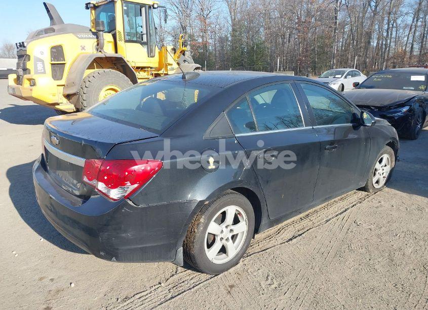 Photo 4 of 2015 Chevrolet Cruze 1LT AUTO (VIN 1G1PC5SBXF7190741)