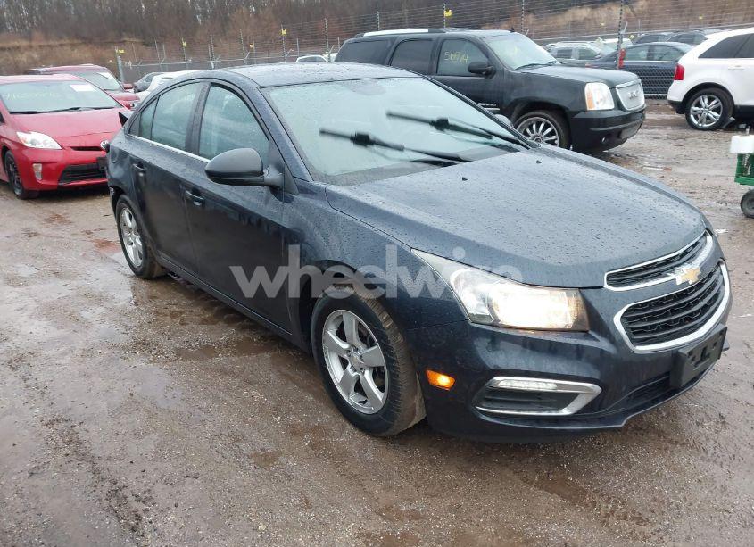 2015 Chevrolet Cruze 1LT AUTO (VIN 1G1PC5SBXF7197513) main photo