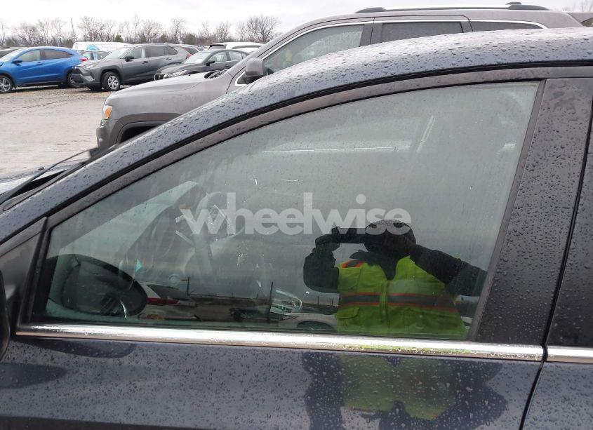 Photo 12 of 2015 Chevrolet Cruze 1LT AUTO (VIN 1G1PC5SBXF7197513)