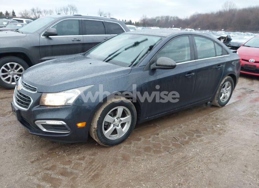 Photo 2 of 2015 Chevrolet Cruze 1LT AUTO (VIN 1G1PC5SBXF7197513)