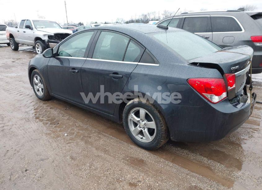 Photo 3 of 2015 Chevrolet Cruze 1LT AUTO (VIN 1G1PC5SBXF7197513)