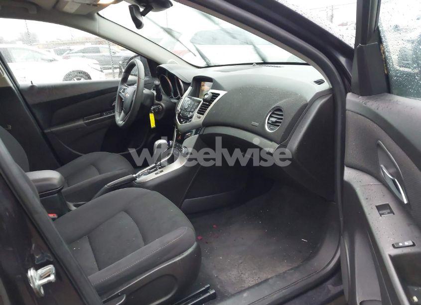 Photo 5 of 2015 Chevrolet Cruze 1LT AUTO (VIN 1G1PC5SBXF7197513)