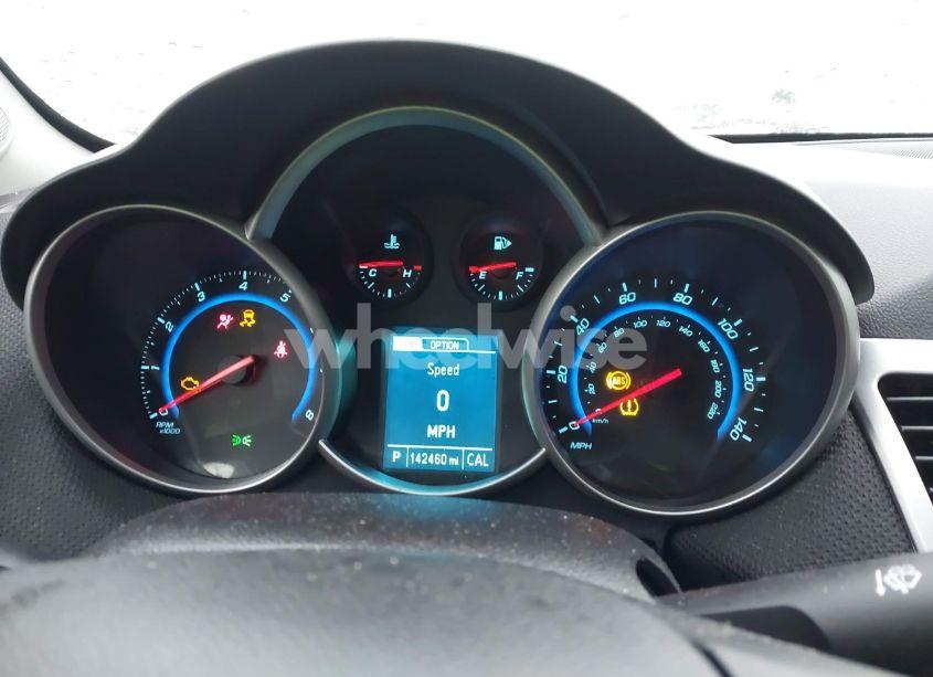 Photo 7 of 2015 Chevrolet Cruze 1LT AUTO (VIN 1G1PC5SBXF7197513)