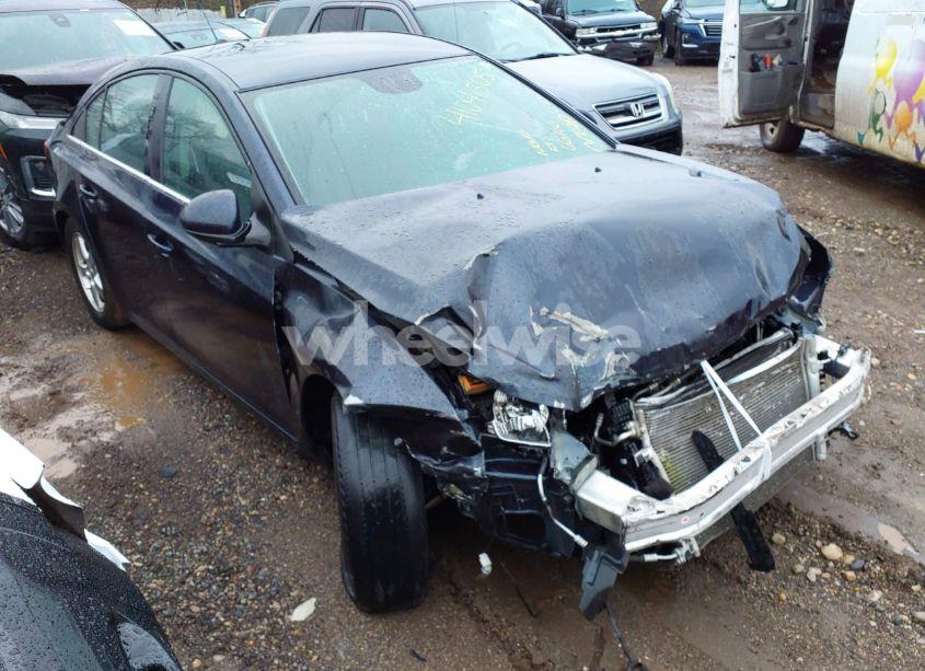 2015 Chevrolet Cruze 1LT AUTO (VIN 1G1PC5SBXF7202936) main photo