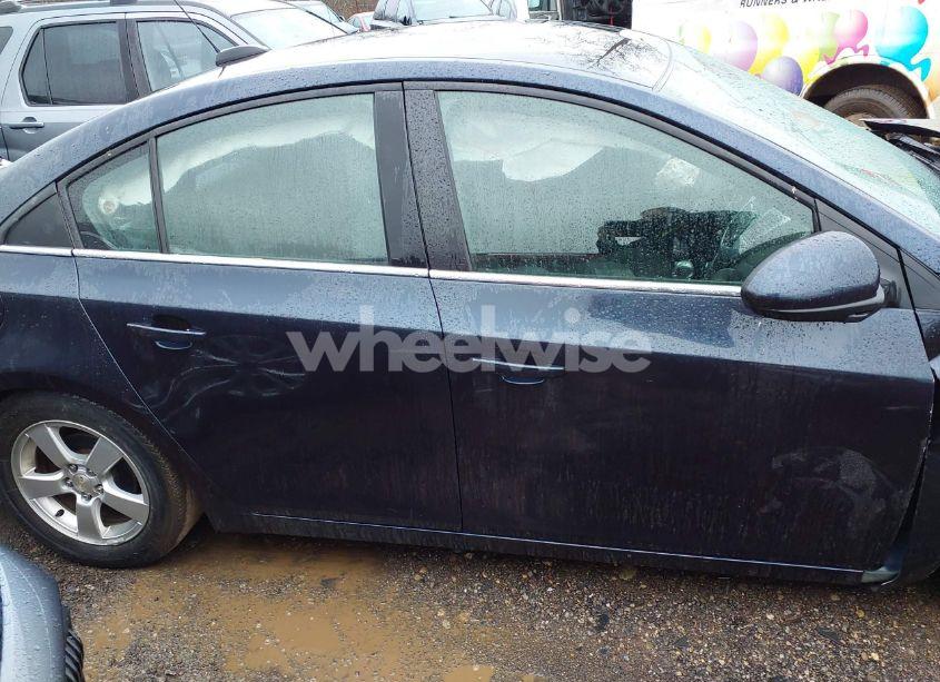 Photo 14 of 2015 Chevrolet Cruze 1LT AUTO (VIN 1G1PC5SBXF7202936)