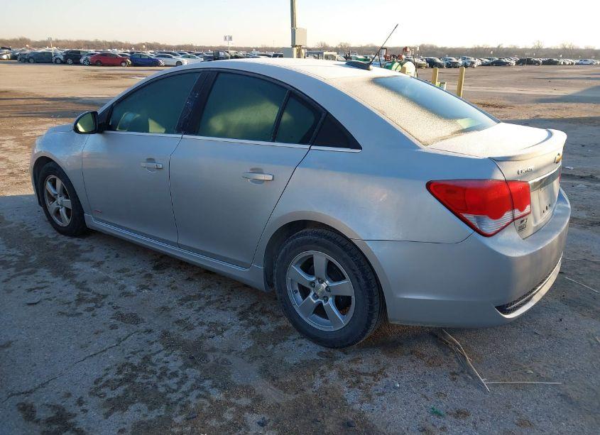 Photo 3 of 2015 Chevrolet Cruze 1LT AUTO (VIN 1G1PC5SBXF7205433)