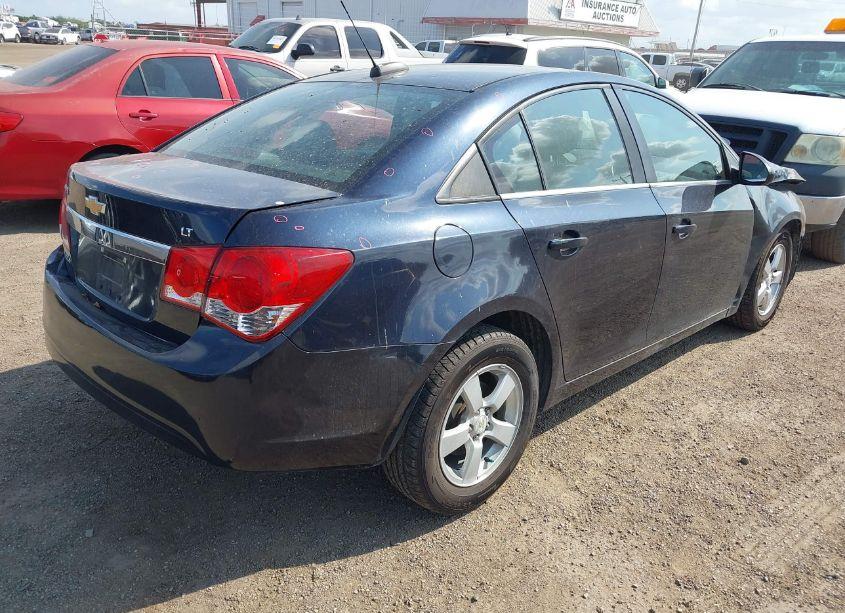 Photo 4 of 2015 Chevrolet Cruze 1LT AUTO (VIN 1G1PC5SBXF7207442)