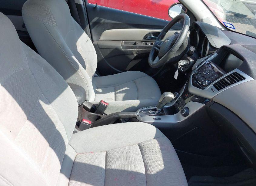 Photo 5 of 2015 Chevrolet Cruze 1LT AUTO (VIN 1G1PC5SBXF7207442)