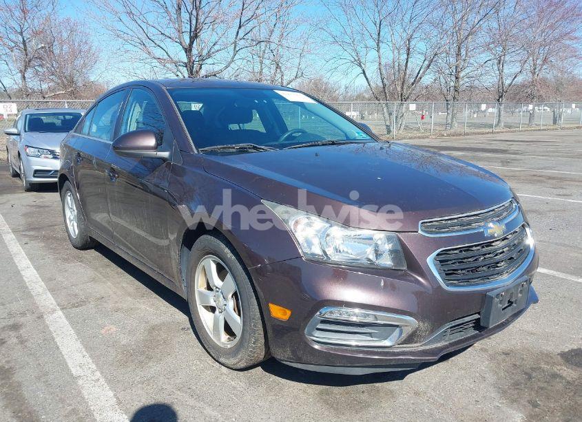 2015 Chevrolet Cruze 1LT AUTO (VIN 1G1PC5SBXF7222636) main photo