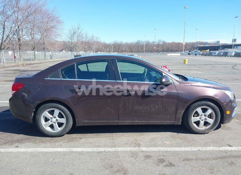 Photo 6 of 2015 Chevrolet Cruze 1LT AUTO (VIN 1G1PC5SBXF7222636)