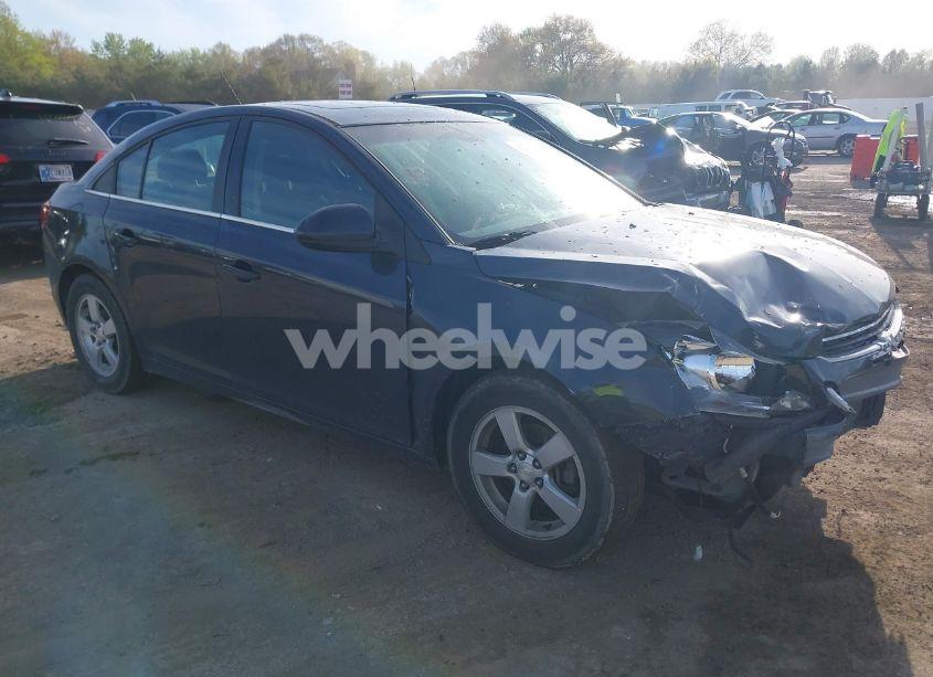 2015 Chevrolet Cruze 1LT AUTO (VIN 1G1PC5SBXF7236682) main photo