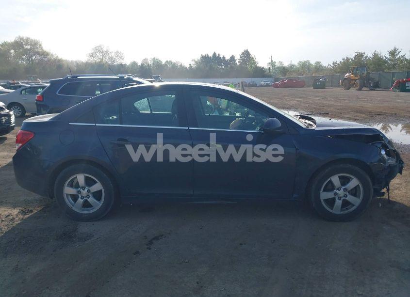 Photo 14 of 2015 Chevrolet Cruze 1LT AUTO (VIN 1G1PC5SBXF7236682)