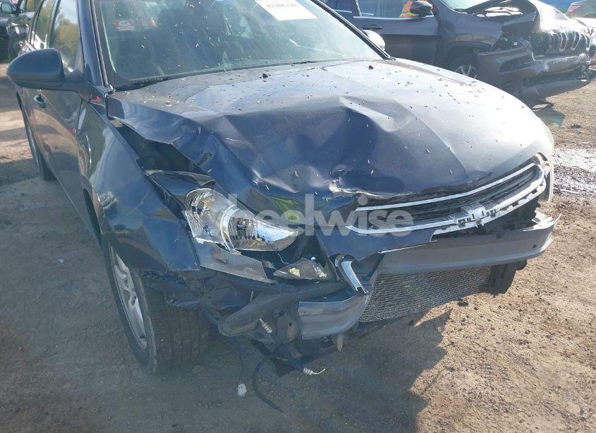 Photo 6 of 2015 Chevrolet Cruze 1LT AUTO (VIN 1G1PC5SBXF7236682)