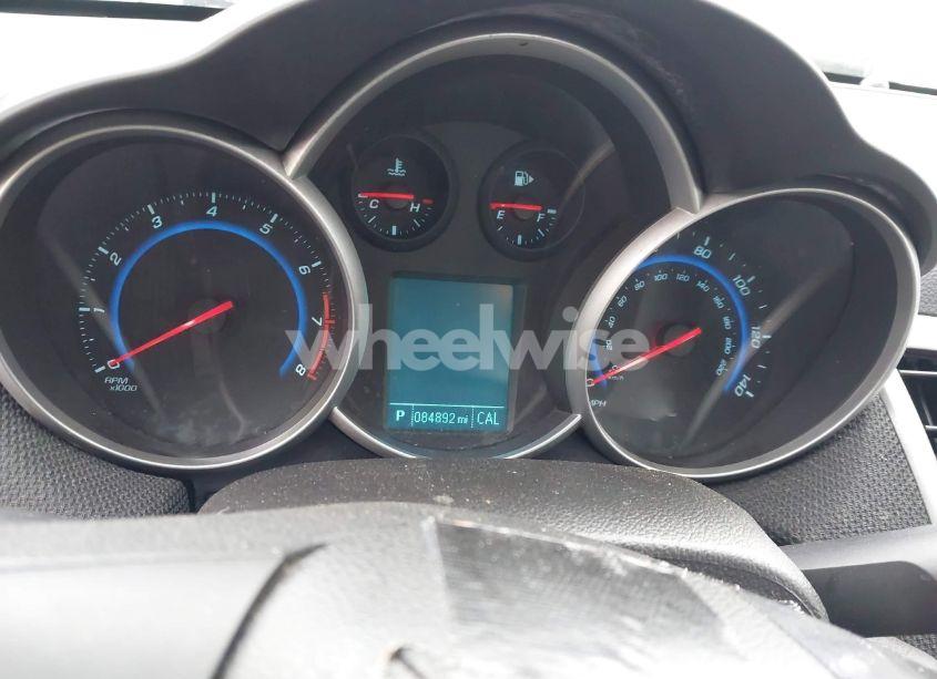 Photo 7 of 2015 Chevrolet Cruze 1LT AUTO (VIN 1G1PC5SBXF7240327)