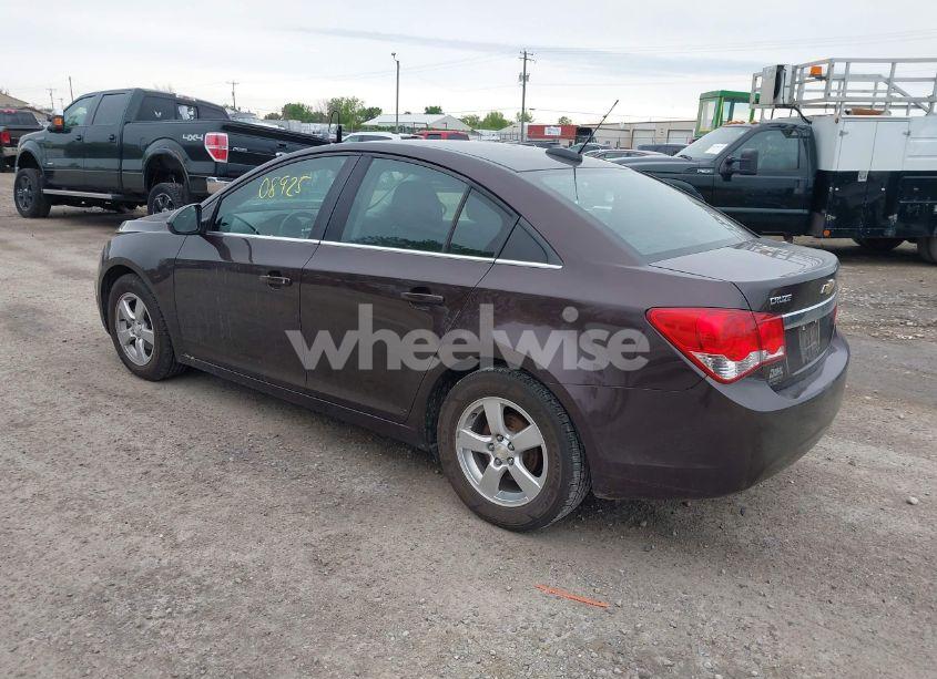 Photo 3 of 2015 Chevrolet Cruze 1LT AUTO (VIN 1G1PC5SBXF7272534)