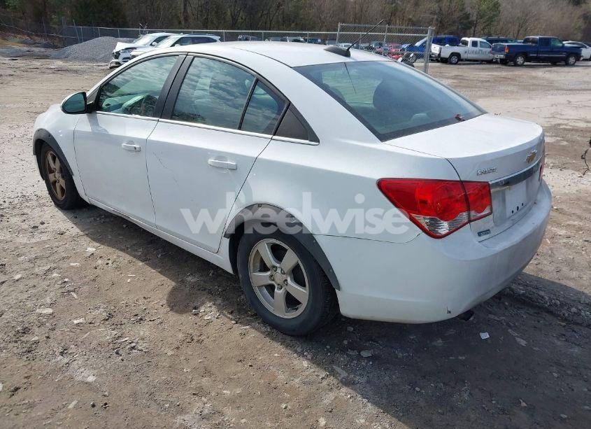 Photo 3 of 2015 Chevrolet Cruze 1LT AUTO (VIN 1G1PC5SBXF7284277)