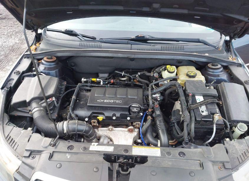 Photo 10 of 2015 Chevrolet Cruze 1LT AUTO (VIN 1G1PC5SBXF7293741)