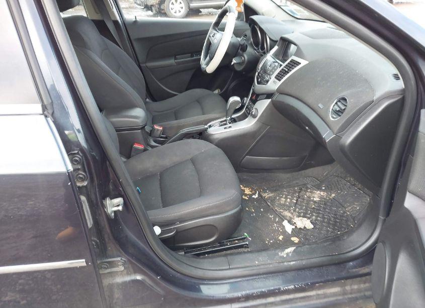 Photo 5 of 2015 Chevrolet Cruze 1LT AUTO (VIN 1G1PC5SBXF7293741)