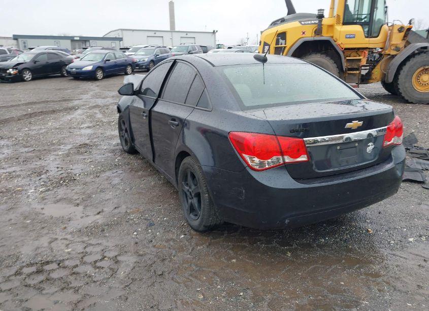 Photo 3 of 2016 Chevrolet Cruze LIMITED LS AUTO (VIN 1G1PC5SG0G7149029)