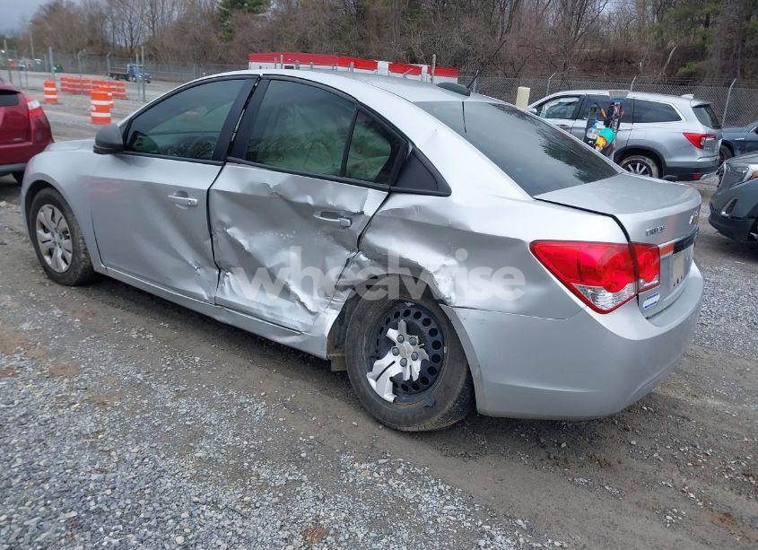 Photo 3 of 2016 Chevrolet Cruze LIMITED LS AUTO (VIN 1G1PC5SG0G7163352)
