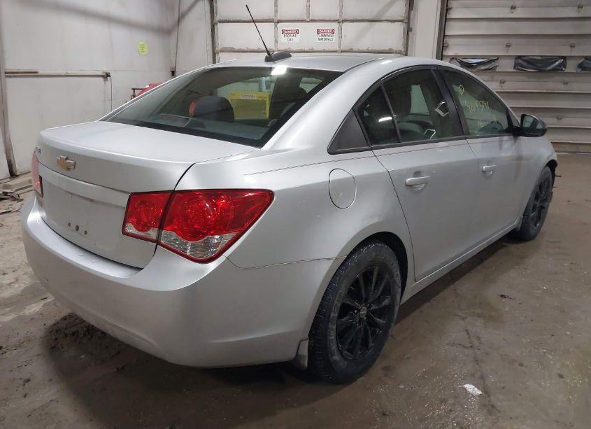 Photo 4 of 2016 Chevrolet Cruze LIMITED LS AUTO (VIN 1G1PC5SG1G7171749)