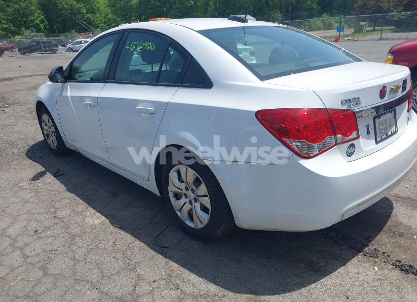 Photo 3 of 2016 Chevrolet Cruze LIMITED LS AUTO (VIN 1G1PC5SG1G7212574)