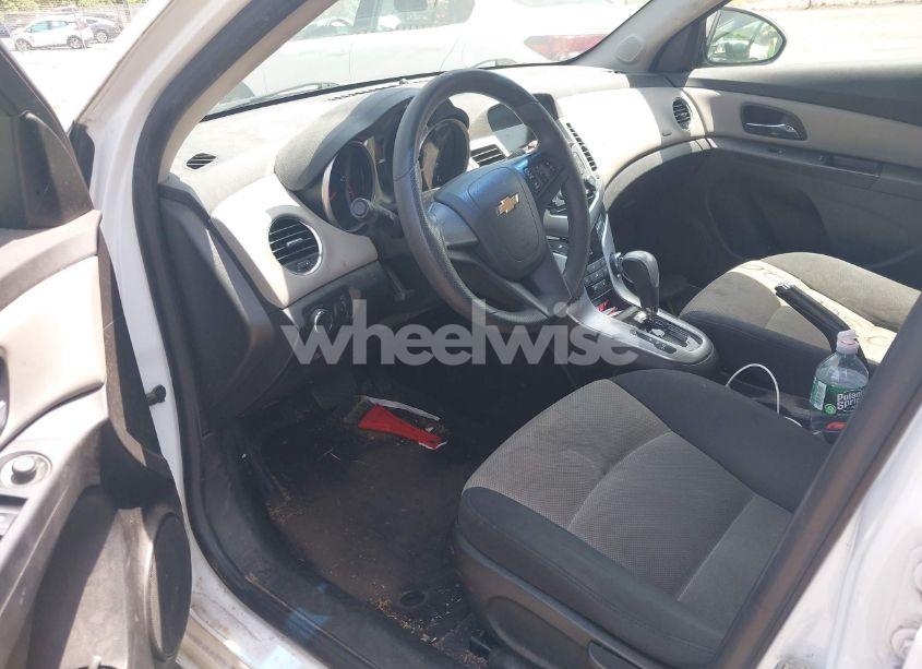 Photo 5 of 2016 Chevrolet Cruze LIMITED LS AUTO (VIN 1G1PC5SG1G7212574)