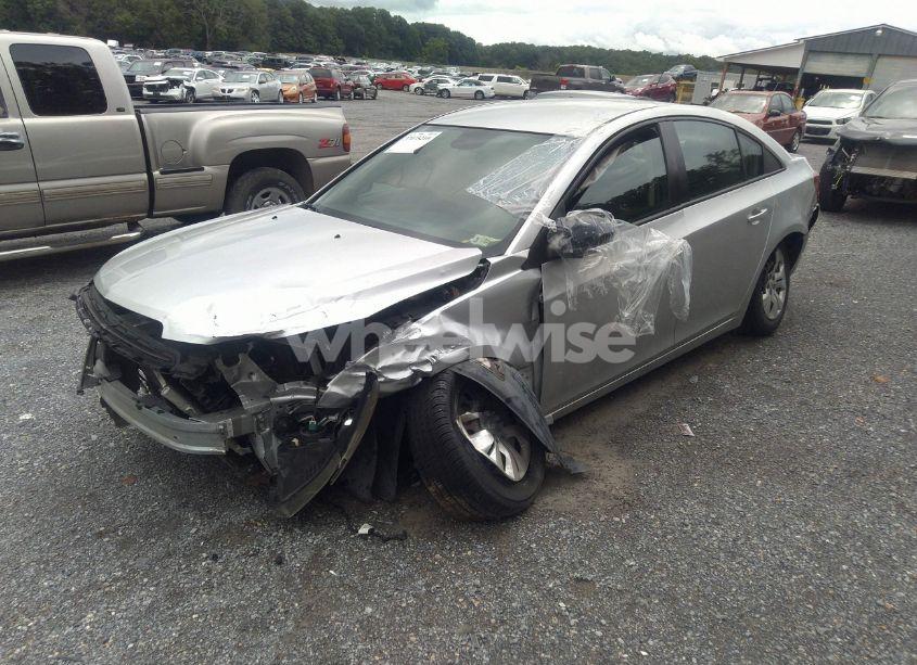 Photo 2 of 2016 Chevrolet Cruze LIMITED LS AUTO (VIN 1G1PC5SG1G7216639)