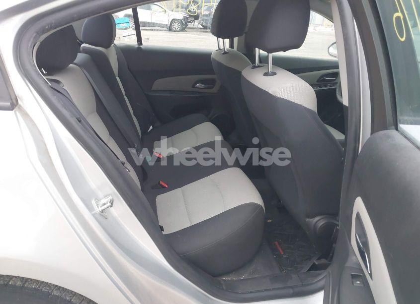 Photo 8 of 2016 Chevrolet Cruze LIMITED LS AUTO (VIN 1G1PC5SG2G7117392)