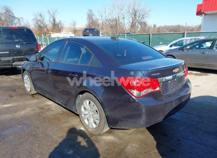 Photo 3 of 2016 Chevrolet Cruze LIMITED LS AUTO (VIN 1G1PC5SG2G7211529)