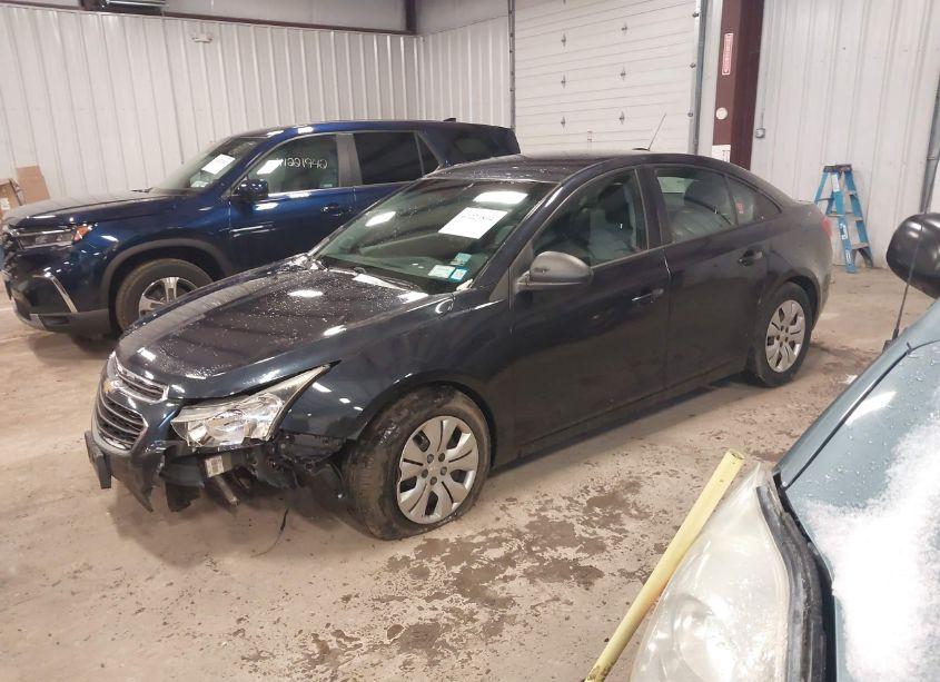 Photo 2 of 2016 Chevrolet Cruze LIMITED LS AUTO (VIN 1G1PC5SG3G7151292)