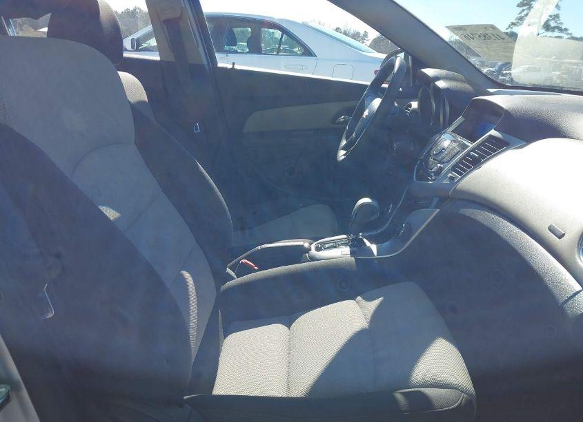 Photo 5 of 2016 Chevrolet Cruze LIMITED LS AUTO (VIN 1G1PC5SG4G7220698)