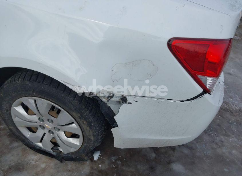 Photo 6 of 2016 Chevrolet Cruze LIMITED LS AUTO (VIN 1G1PC5SG7G7150579)