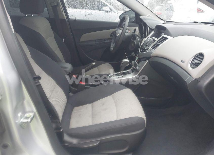 Photo 5 of 2016 Chevrolet Cruze LIMITED LS AUTO (VIN 1G1PC5SG7G7156110)