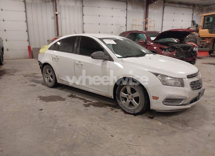 2016 Chevrolet Cruze LIMITED LS AUTO (VIN 1G1PC5SG8G7100029) main photo