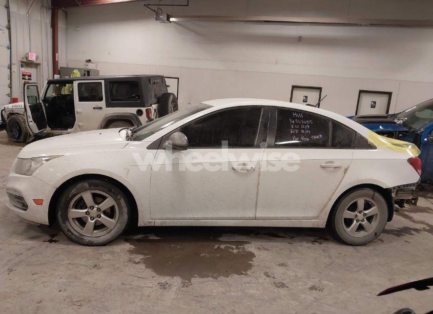 Photo 15 of 2016 Chevrolet Cruze LIMITED LS AUTO (VIN 1G1PC5SG8G7100029)