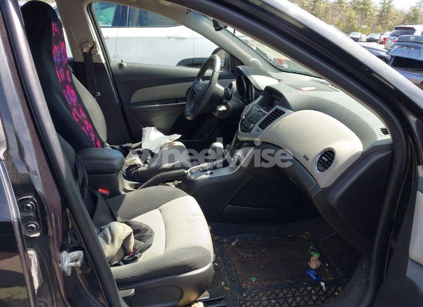 Photo 5 of 2016 Chevrolet Cruze LIMITED LS AUTO (VIN 1G1PC5SG9G7153631)