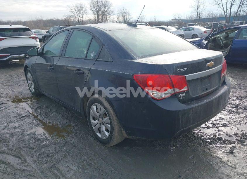 Photo 3 of 2016 Chevrolet Cruze LIMITED LS AUTO (VIN 1G1PC5SG9G7165651)