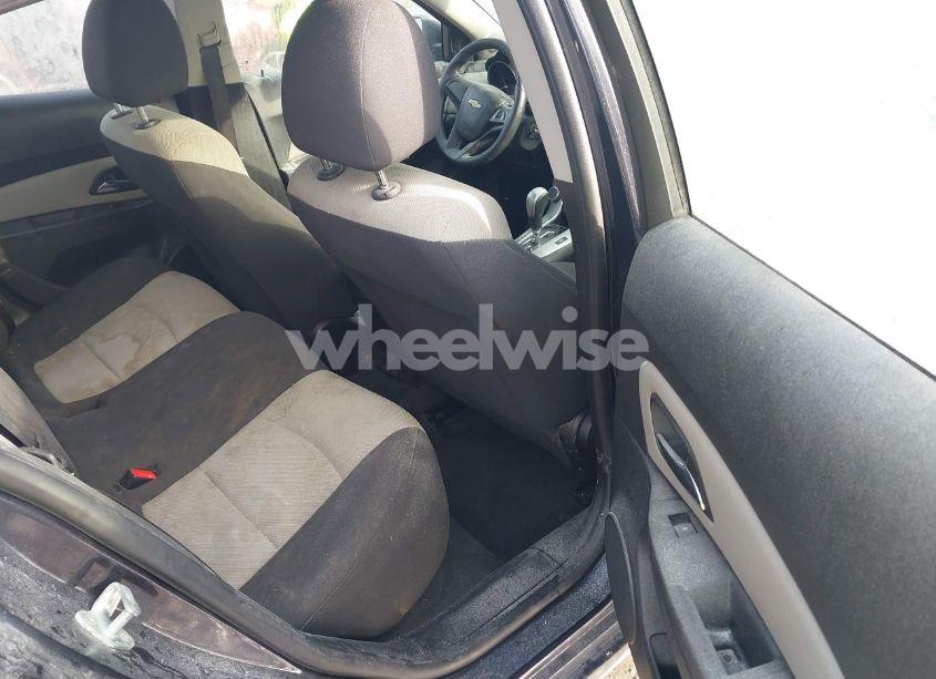Photo 8 of 2016 Chevrolet Cruze LIMITED LS AUTO (VIN 1G1PC5SG9G7165651)
