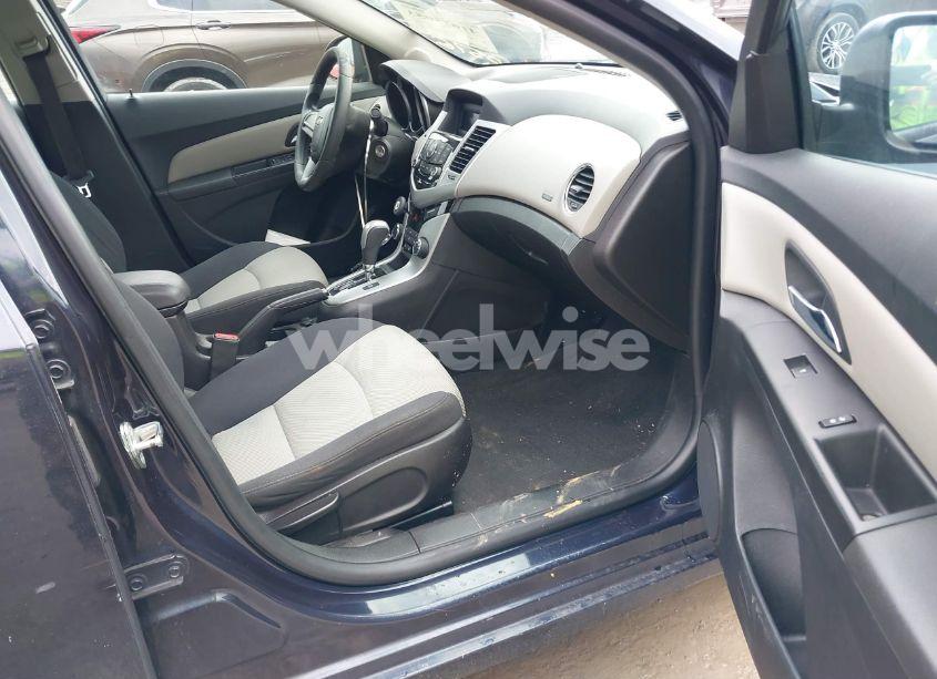 Photo 5 of 2016 Chevrolet Cruze LIMITED LS AUTO (VIN 1G1PC5SGXG7110576)