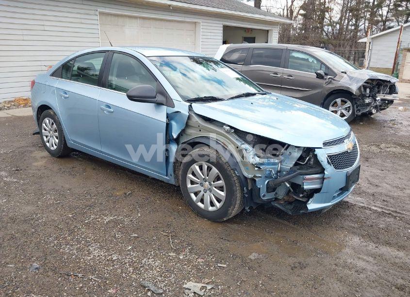 2011 Chevrolet Cruze LS (VIN 1G1PC5SH0B7151865) main photo