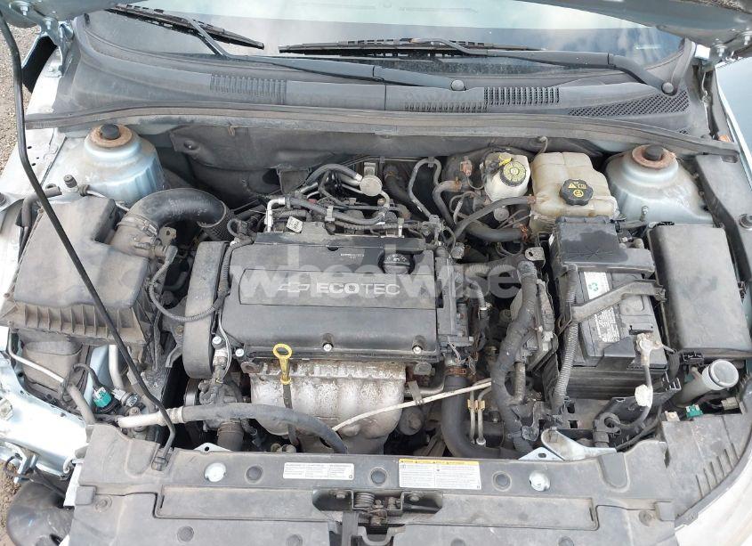 Photo 10 of 2011 Chevrolet Cruze LS (VIN 1G1PC5SH0B7151865)