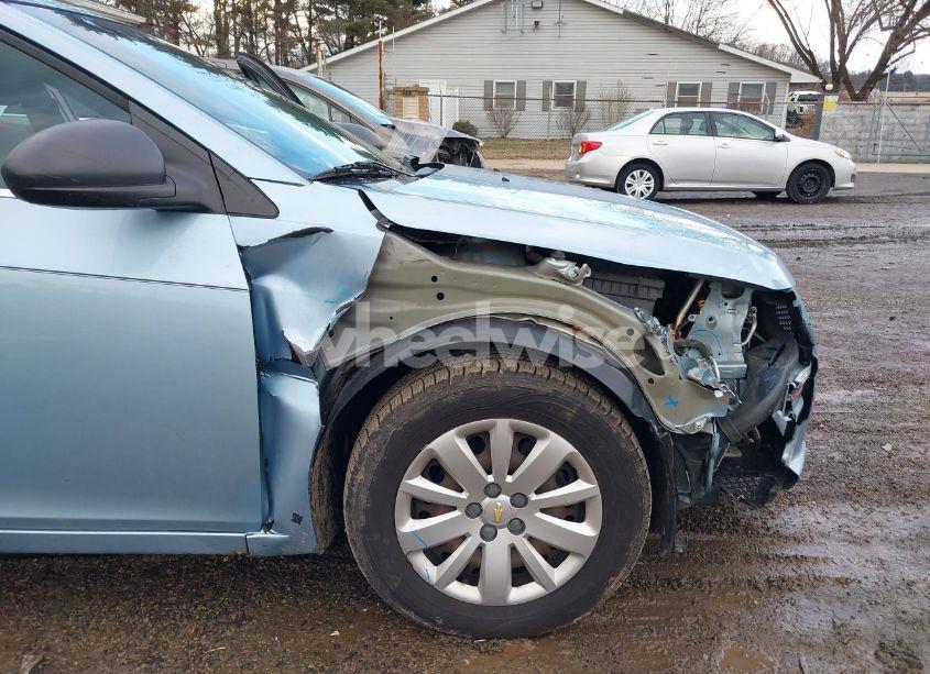 Photo 18 of 2011 Chevrolet Cruze LS (VIN 1G1PC5SH0B7151865)