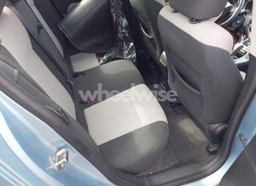 Photo 8 of 2011 Chevrolet Cruze LS (VIN 1G1PC5SH0B7171744)