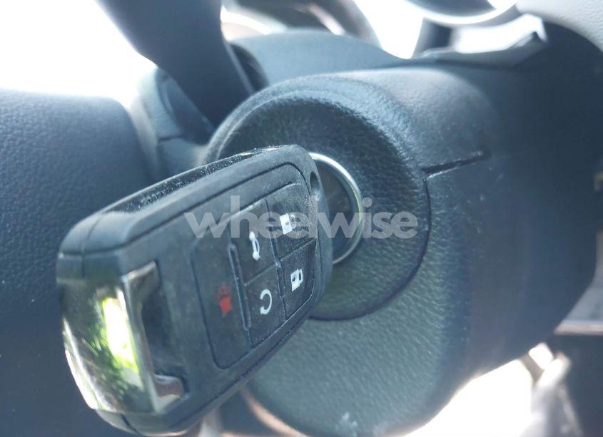Photo 11 of 2012 Chevrolet Cruze LS (VIN 1G1PC5SH0C7117202)