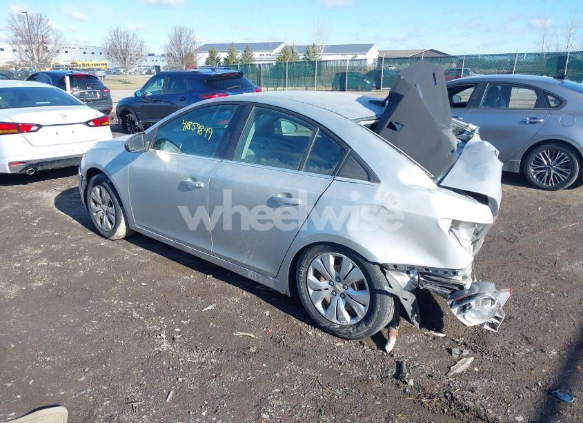 Photo 3 of 2012 Chevrolet Cruze LS (VIN 1G1PC5SH0C7117202)