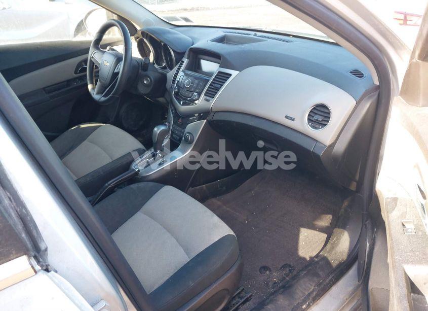 Photo 5 of 2012 Chevrolet Cruze LS (VIN 1G1PC5SH0C7117202)