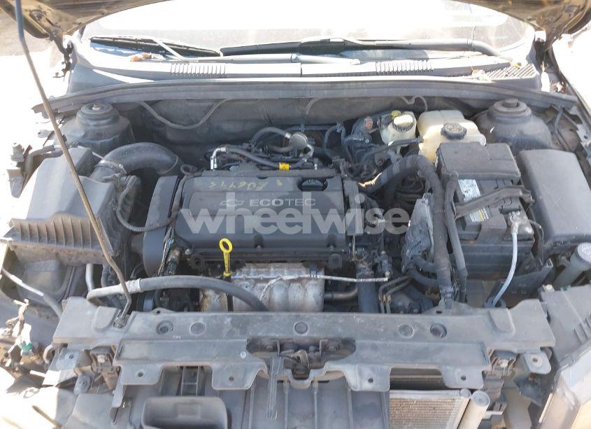 Photo 10 of 2012 Chevrolet Cruze LS (VIN 1G1PC5SH0C7140298)